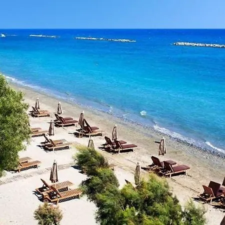 Delphi Court - Large 1 Bed -sleeps 4, Near Sea/beach - Free Wifi Lejlighed Limassol