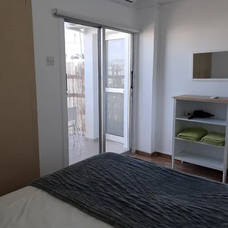 Delphi Court - Large 1 Bed -sleeps 4, Near Sea/beach - Free Wifi