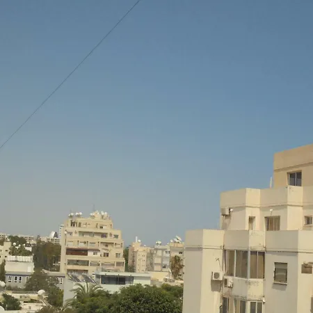 Delphi Court - Large 1 Bed -sleeps 4, Near Sea/beach - Free Wifi דירה *