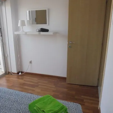 דירה Delphi Court - Large 1 Bed -sleeps 4, Near Sea/beach - Free Wifi לימסול