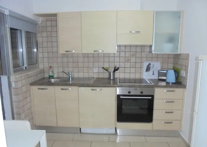 Delphi Court - Large 1 Bed -sleeps 4, Near Sea/beach - Free Wifi