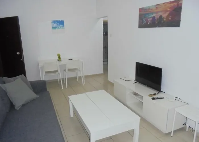 Delphi Court - Large 1 Bed -sleeps 4, Near Sea/beach - Free Wifi アパート *