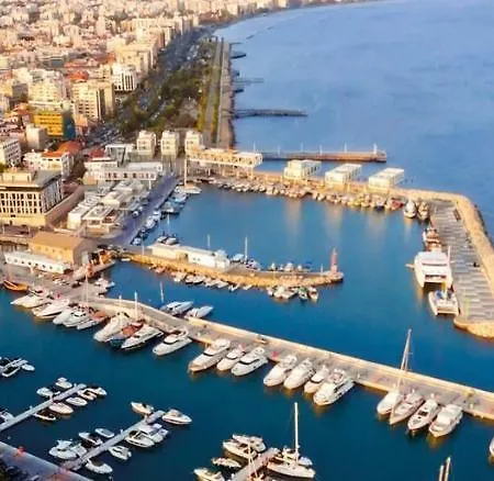 Delphi Court - Large 1 Bed -sleeps 4, Near Sea/beach - Free Wifi Lejlighed