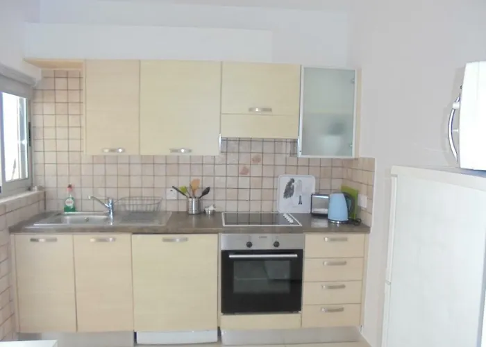 Delphi Court - Large 1 Bed -sleeps 4, Near Sea/beach - Free Wifi Lägenhet